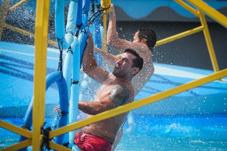 Exatlon, takmičenje