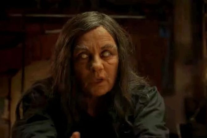 Crna svadba, baba Mikula