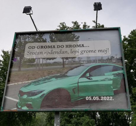 Auto od uhapsenog A.S. zbog nesrece u NS, novi sad, nesreca