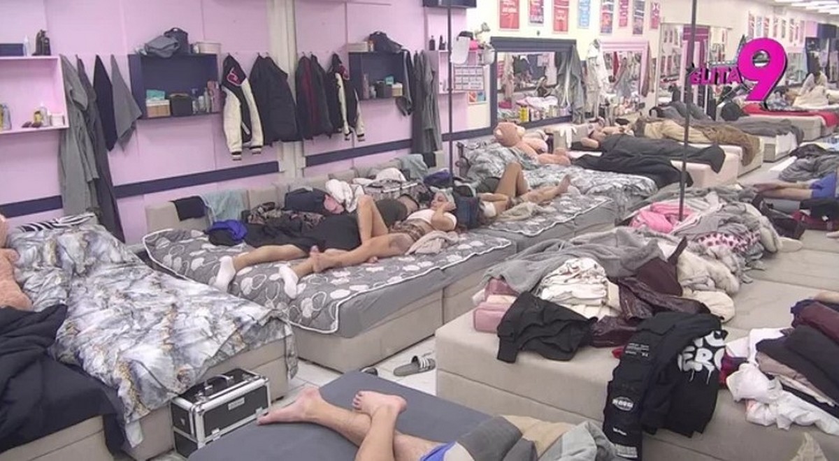 Pomirili se Teodora i Bebica: Oprostio joj prevaru sa Filipom Đukićem, obasipao je nežnostima u krevetu