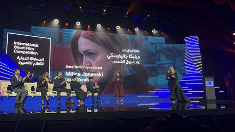 KAD SVANE, Milica Janevski, Filmski festival u Dohi