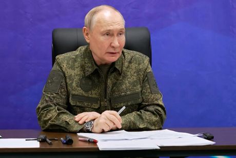 Vladimir Putin uniforma