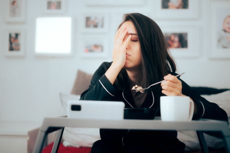 Žena, devojka,  stres, mobilni, doručak