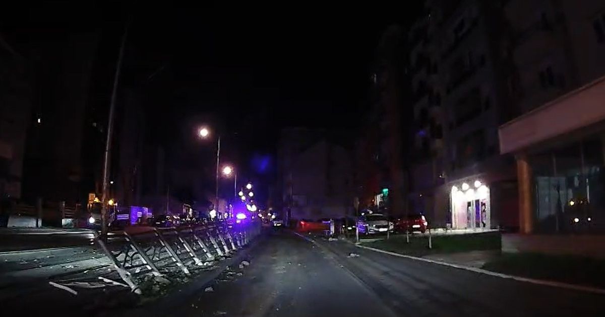 Prve slike nakon teške nesreće u Vojvode Stepe: Porušena ograda na stanici, svuda ruševine – Novosti