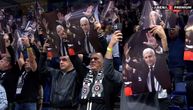 Najemotivnija koreografija ikad u Areni: Svaki Grobar podigao fotografiju Željka Obradovića