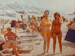 letovanje, jugoslavija, stare slike, kupaći, devojke