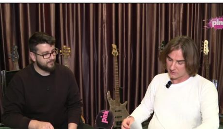 Željko Mitrović , potpisao ugovore sa rukovodiocima