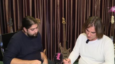 Željko Mitrović , potpisao ugovore sa rukovodiocima