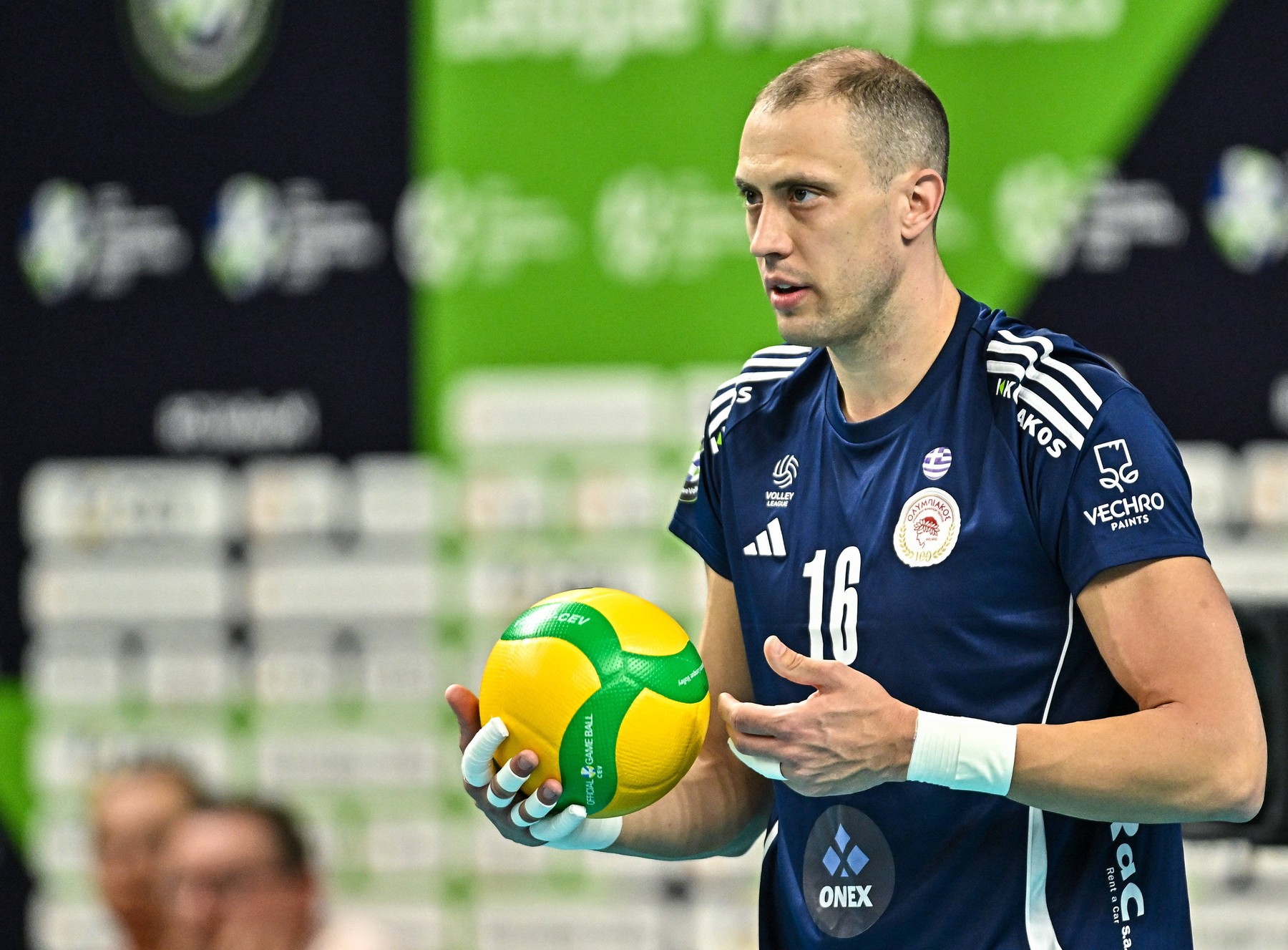 Jedan od najboljih srpskih odbojkaša napušta crveno-bele: Ide u Aziju, pa se ekspresno vraća u velikog rivala