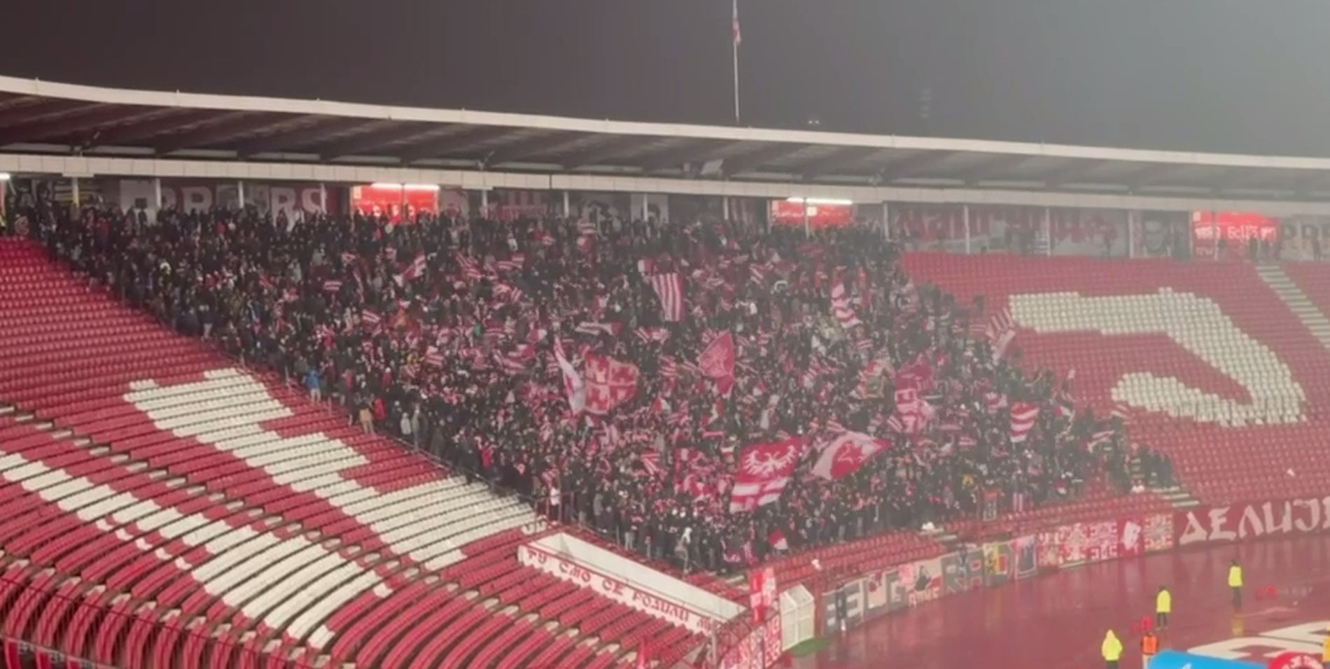 Delije "dočekale" Firmaše na Marakani uz čuvenu melodiju: Evo šta se čulo sa severa kad su stigli Novosađani