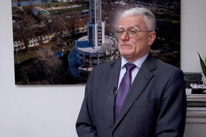 Staro sajmište, dr Milan Koljanin