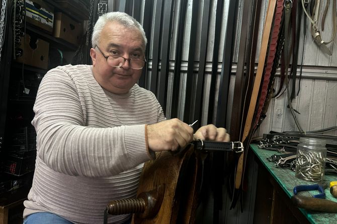 Perko Kuvekalović, majstor saračkog zanata kojih u Srbiji ima pet