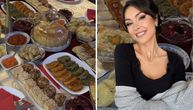 Slava u domu porodice Mićalović: Glumica pokazala bogatu trpezu - kolač, slani rolati, na stolu nema čega nema
