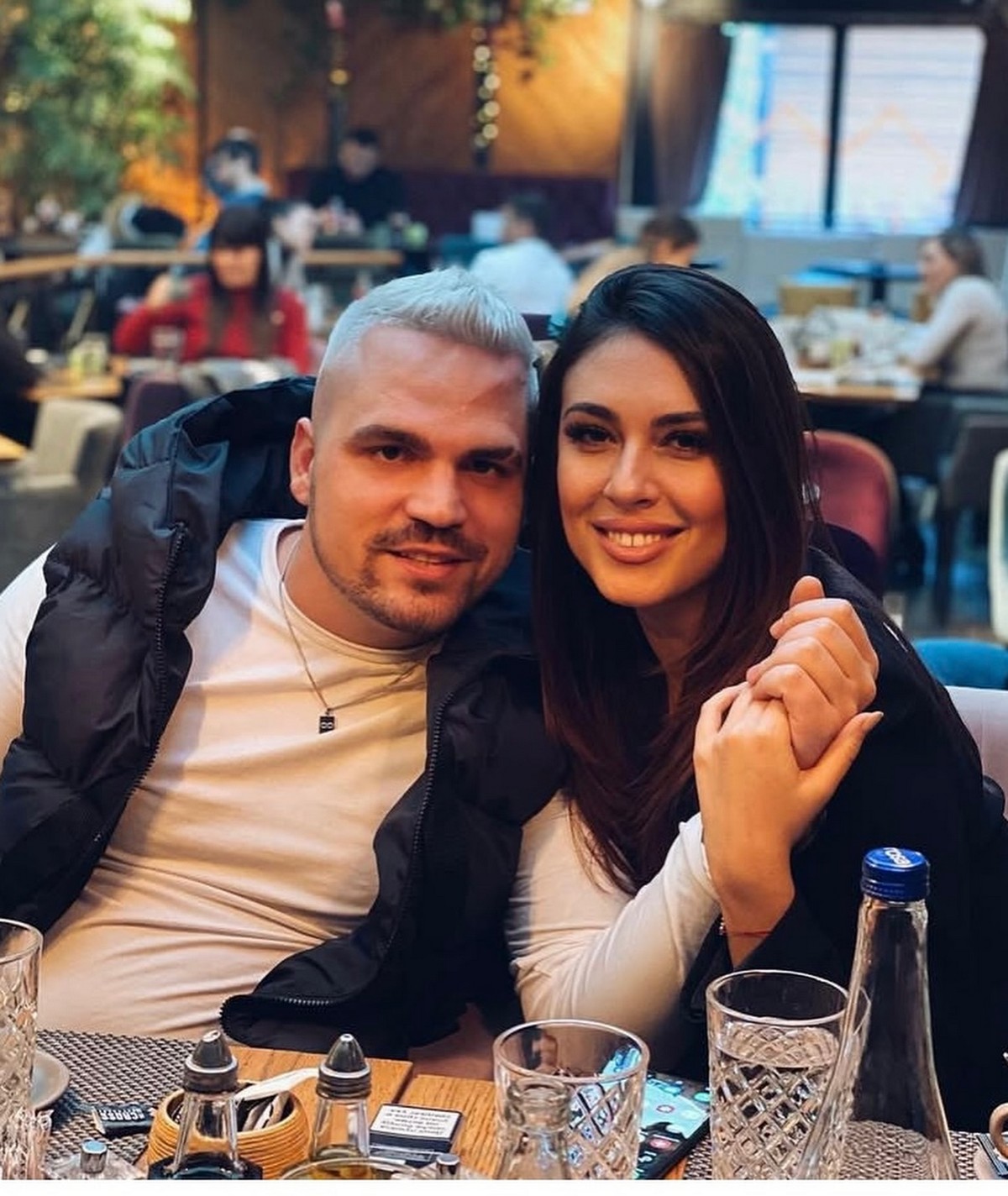 "Hvala ti što si moj" Slavlje u domu Ivane Krunić i Baneta Čolaka posle 6 godina veze: "Borimo se za naše!"