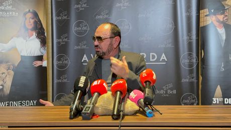 Mile Kitić, Indira Radić