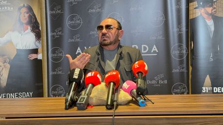 Mile Kitić, Indira Radić