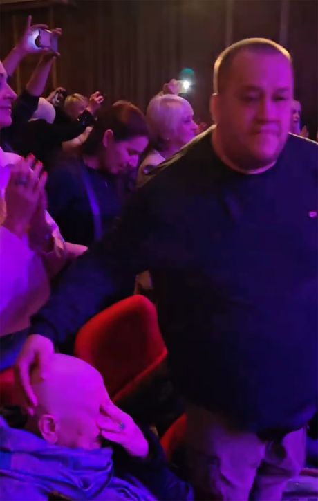 Sin i žena Halida Bešlića koncert