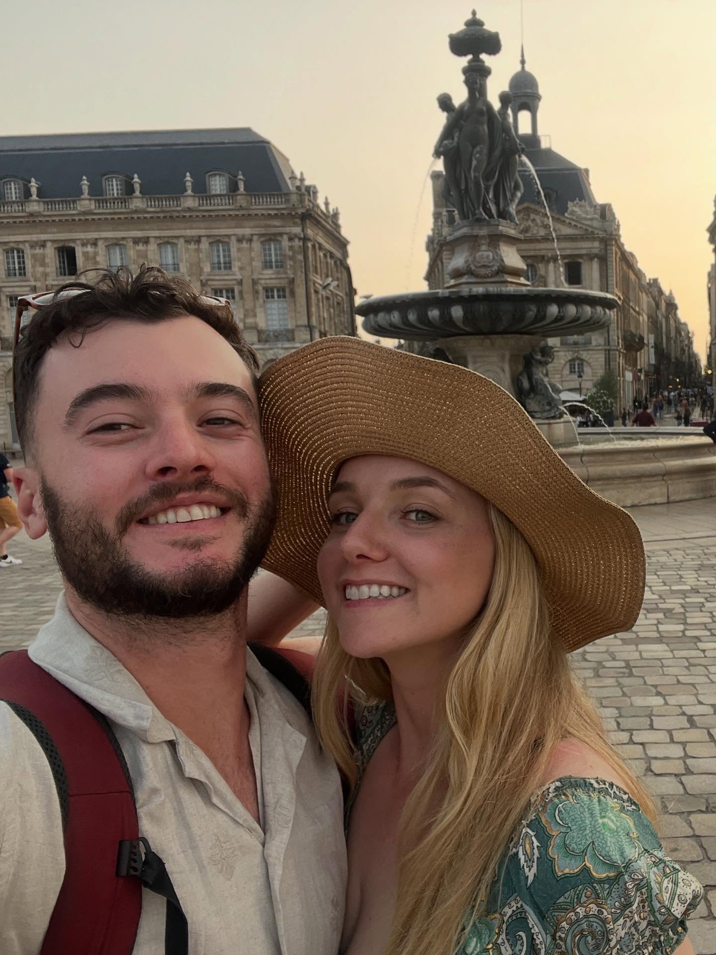 Bolnica ostala bez krvi pokušavajući da spasi influenserku nakon porođaja kod kuće: Potez dule sve šokirao