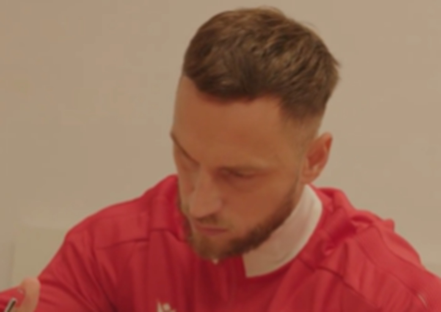 Arnautović poslao pismo posebnom igraču pred meč Zvezde u Austriji, Dragović se javio i iznervirao Grobare