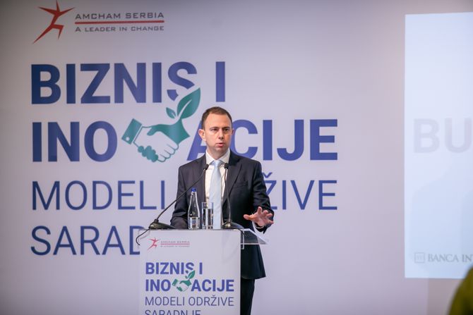 AmCham okupio kompanije i startapove na konferenciji „Biznis i inovacije – modeli održive saradnje“