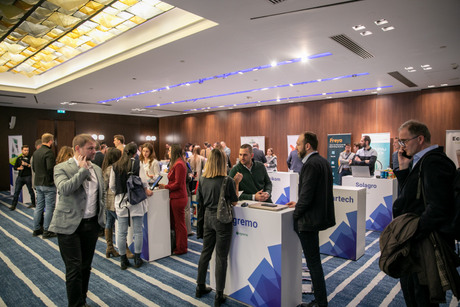 AmCham okupio kompanije i startapove na konferenciji „Biznis i inovacije – modeli održive saradnje“