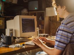 Programer, stari računar