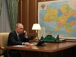 Vladimir Putin, mapa Ukrajine