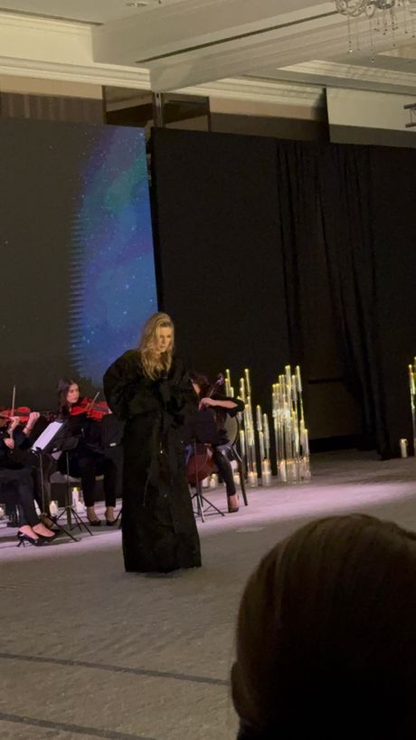 Nevena Božović - Revija Bate Spasojevića