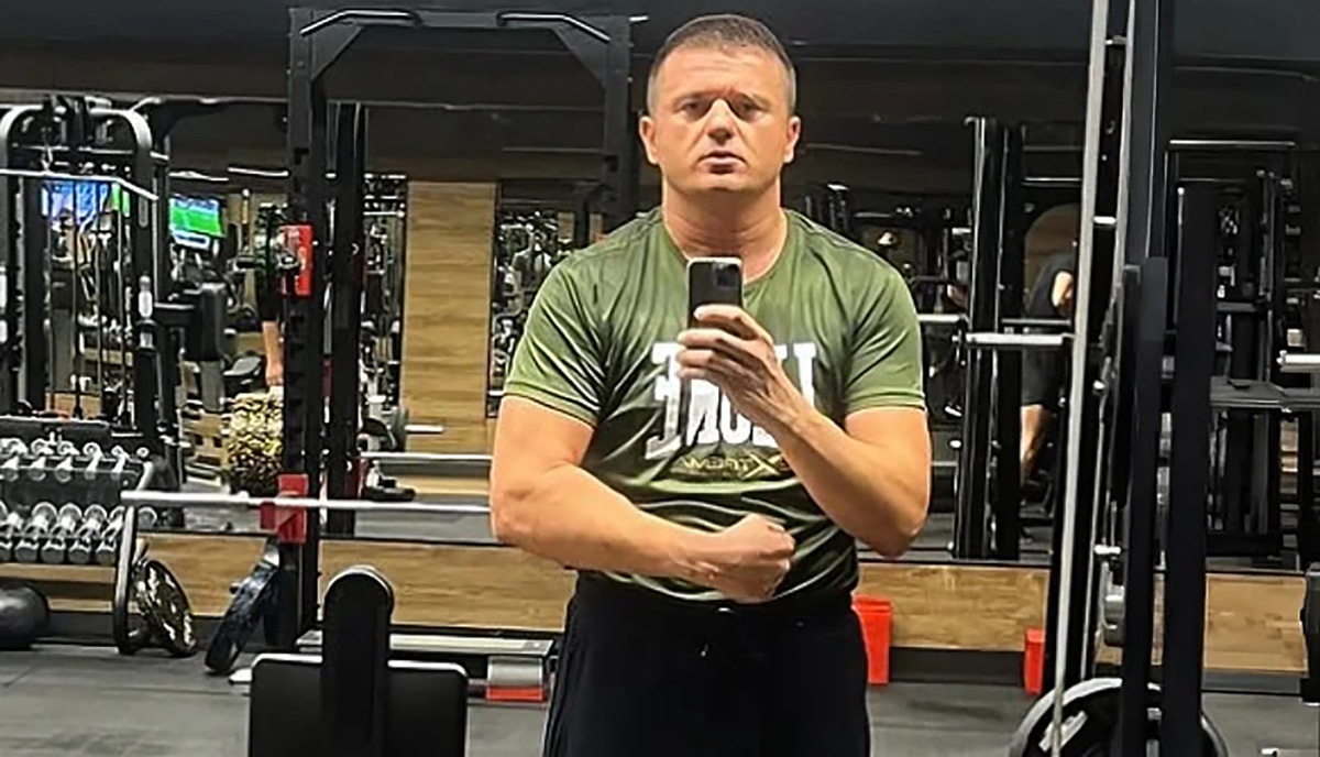 Dečko Jovane Jeremić pokazao besnu mašinu! Na trening se vozi u "igrački" od 150.000 evra