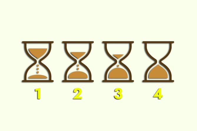 Peščani sat mozgalica