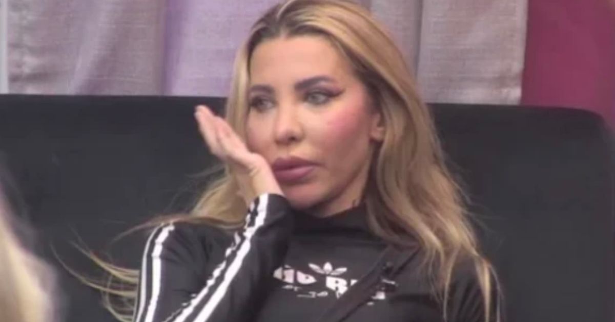 "Uništio je našu porodicu i ukaljao..." Aneli udarila na sestrića pred finale: Za pobednika odabrala NJEGA