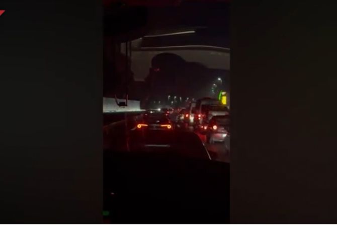 Autoput, gužva, Ikea