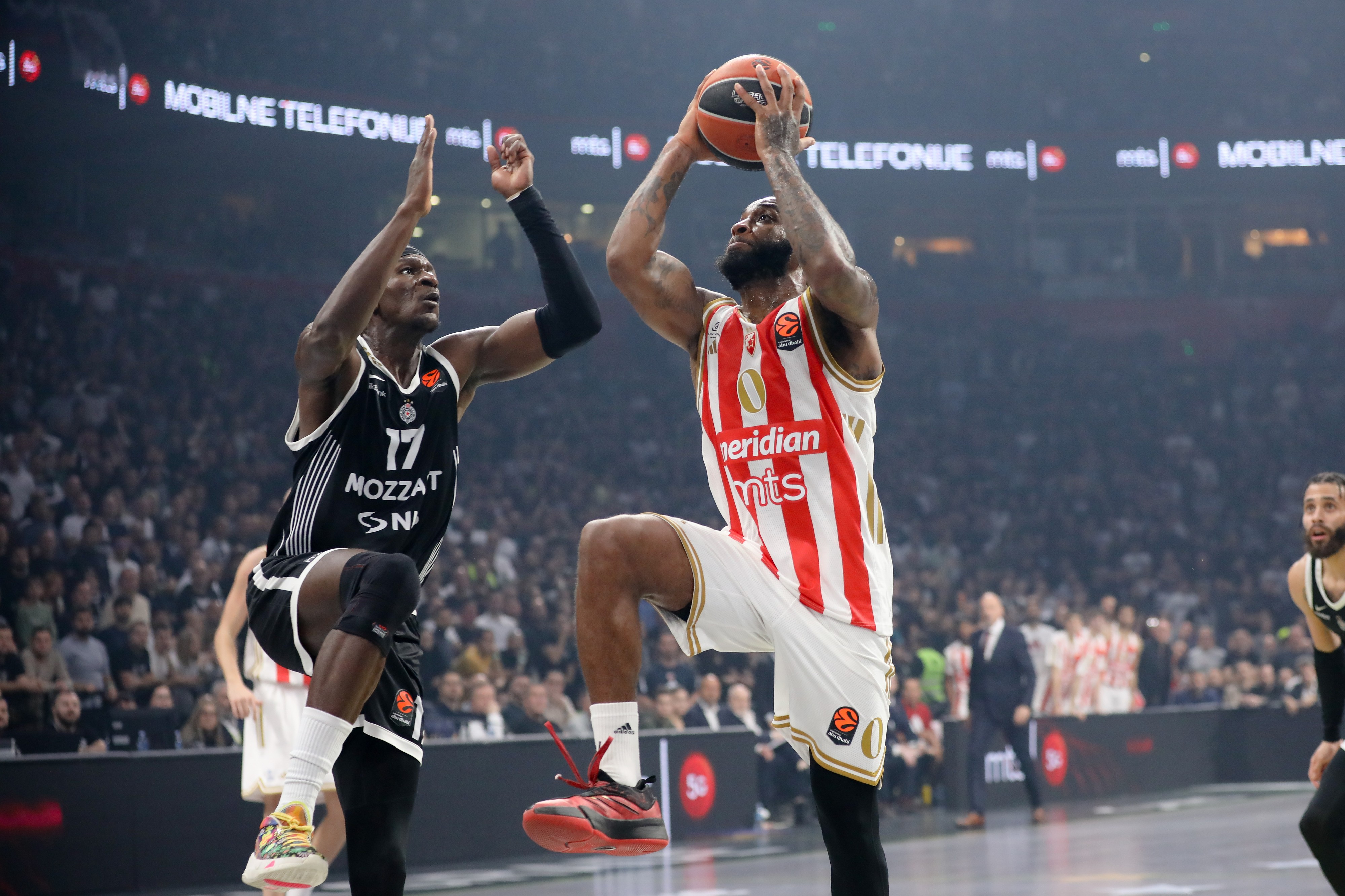 Evo gde možete da gledate uživo TV prenos meča Crvena zvezda - Partizan u 35. kolu Evrolige