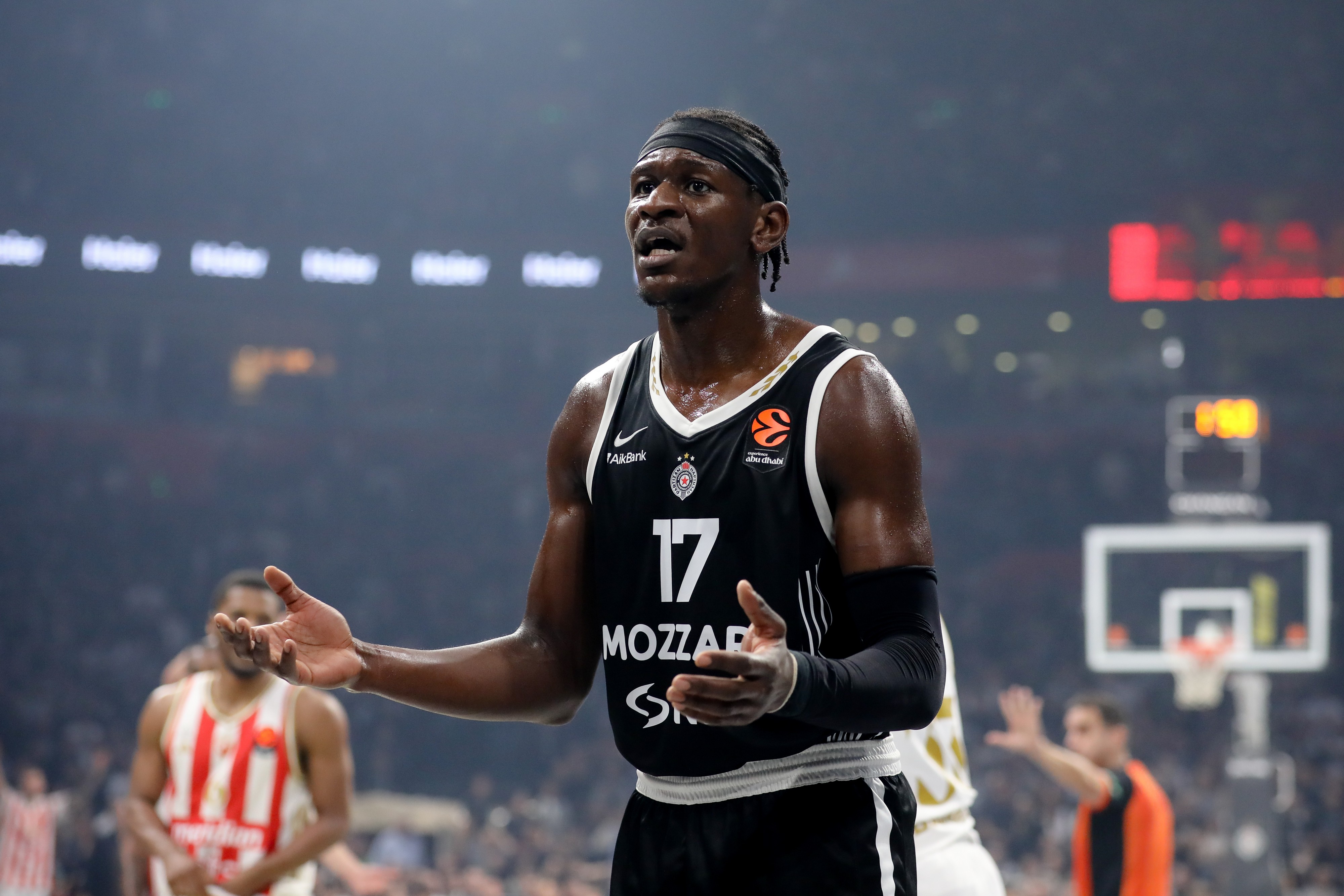 Bonga: "Nije moja odluka oko toga ko dolazi, a ko ostaje"