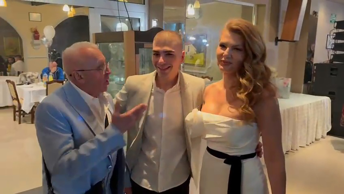 Unuk Ere Ojdanića proslavlja 18. rođendan! Priredio luks slavlje u motelu, tu je i snajka u izazovnoj haljini