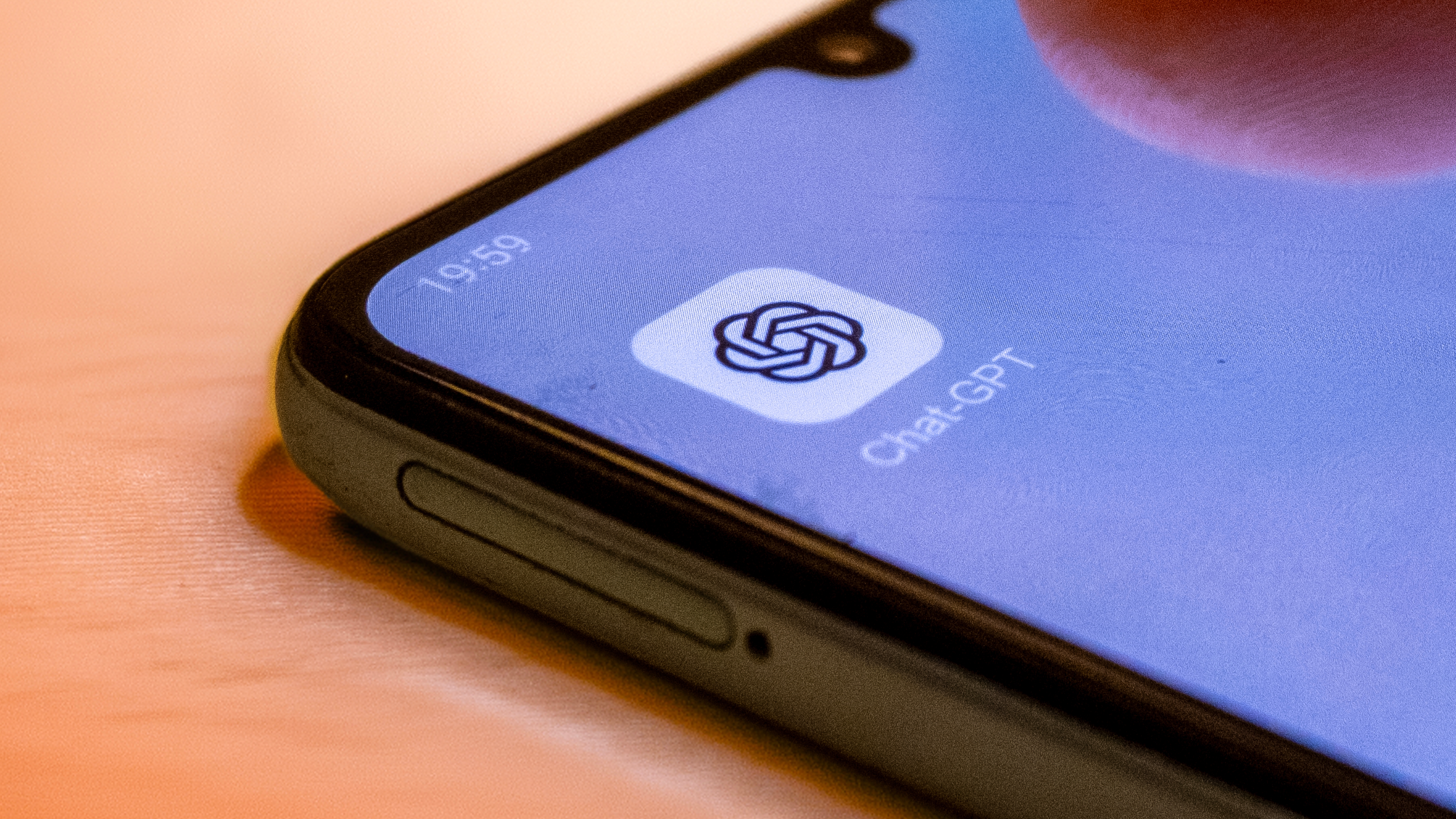 ChatGPT uvodi reklame: Kompanija objasnila detalje