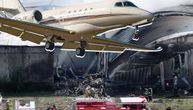 STRAVIČAN SNIMAK Avion pokušao da sleti, pa udario u skladište, poginuli svi putnici