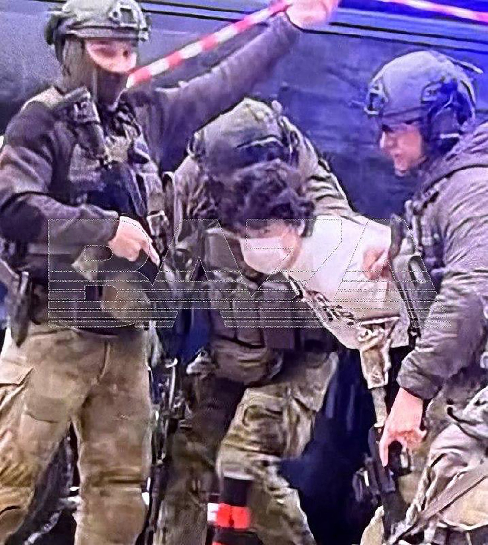 Ovo je dečak koji je izvršio krvavi pir u školi: Fotografije sa lica mesta su jezive