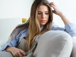 briga, zabrinuta žena, žena