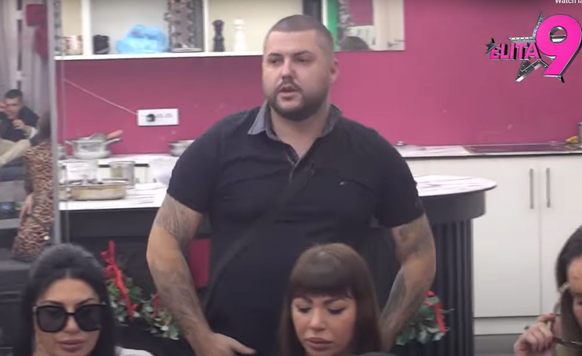 Teško prihvata "NE": Asmin ne odustaje od Maje, uporan u osvajanju "Sviđa mi se kako se svađa"