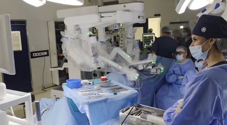 robot, dedinje, operacija srca