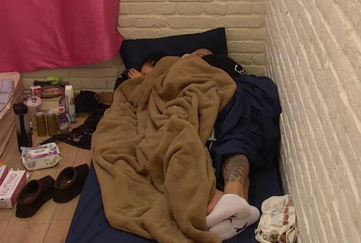 Luka i Anita zgrozili javnost u izolaciji: Ona otkrila njegove prljave fetiše dok su bili pokriveni ćebetom