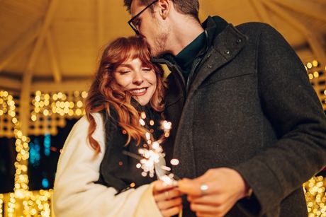 nova godina, proslava, par