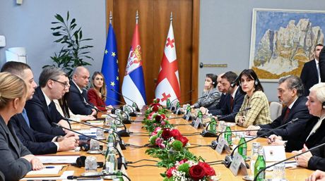 Aleksandar Vučić na sastanku sa predstavnicima Gruzije