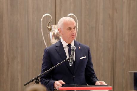 Zvezdan Terzić