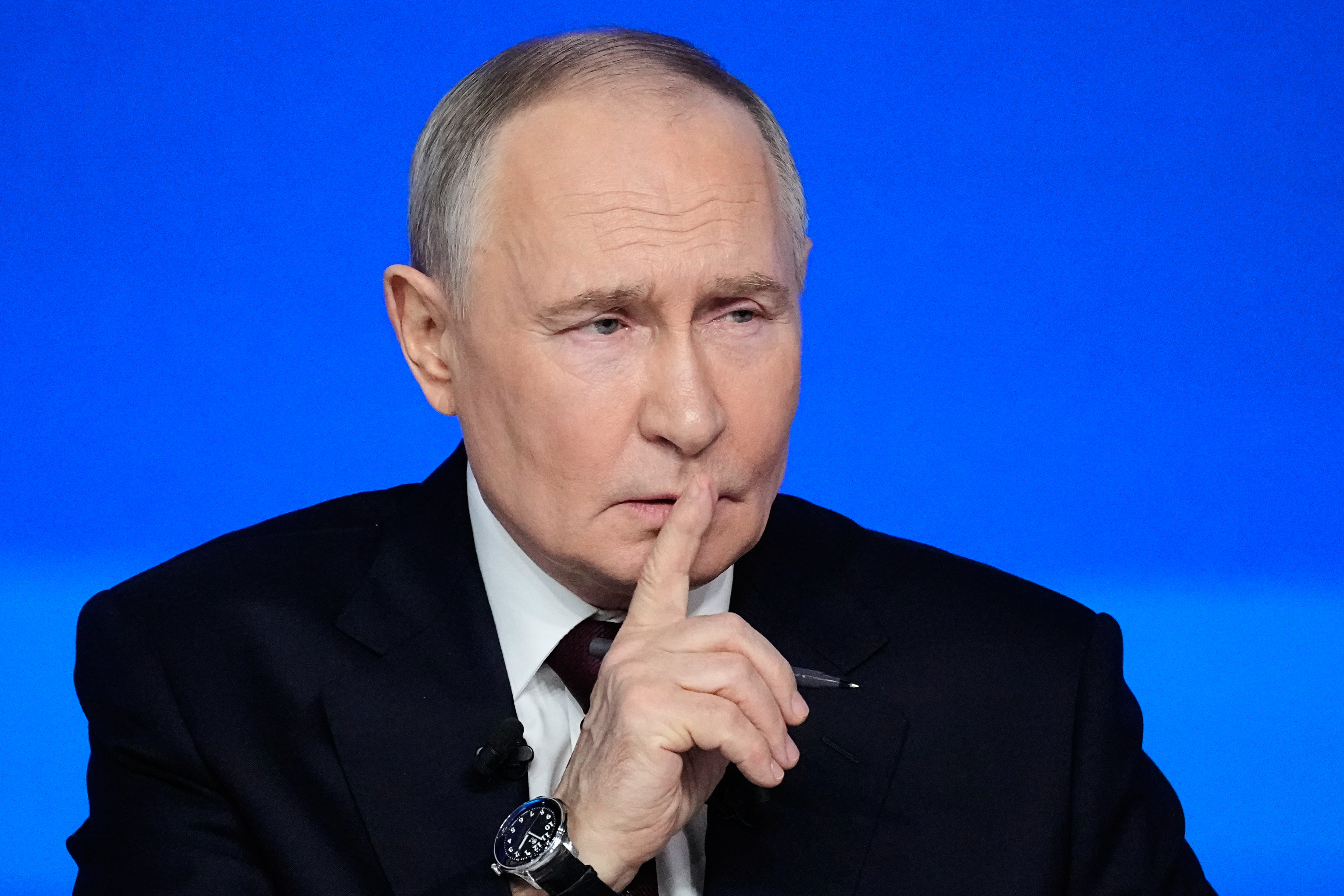 Tigar zaustavio Putinov automobil u šumi kod Vladivostoka: Evo kako je reagovao predsednik Rusije