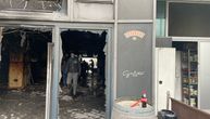 Saznajemo: Kafić u Novom Beogradu koji je izgoreo je ZAPALJEN, na njega je bačen Molotovljev koktel!