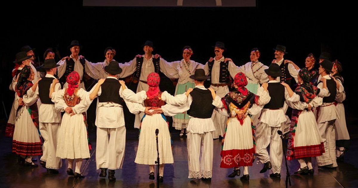 Spektakl u Novom Sadu: Ansambl "Kolo" oduševio publiku Godišnjim koncertom u Srpskom narodnom pozorištu