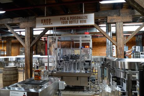 Jim Beam, destilerija, Džim Bim