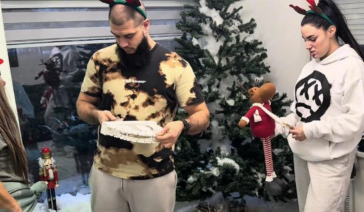 "Da se uhvati metle!" Evo kako se majka Dejana Dragojevića ponaša prema njegovoj devojci, sve izneli u javnost